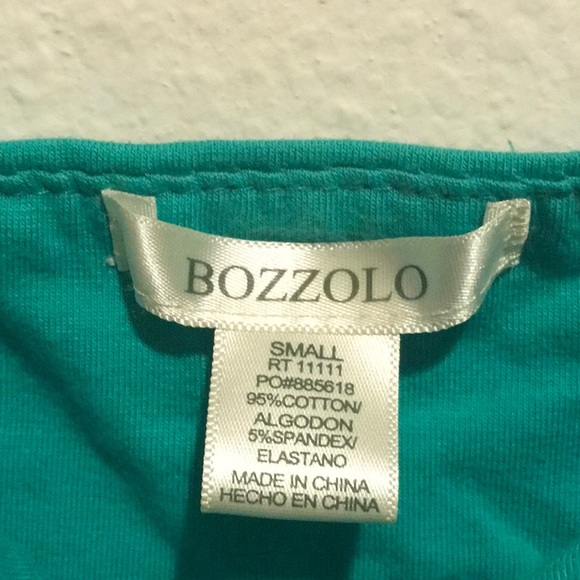 Cute teal crop top. - Picture 3 of 4